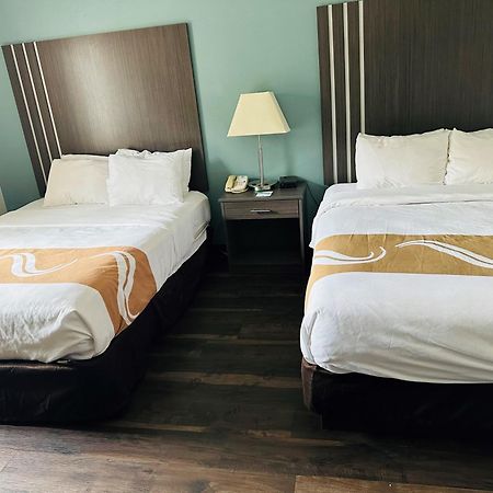 Quality Inn Sarnia Eksteriør bilde